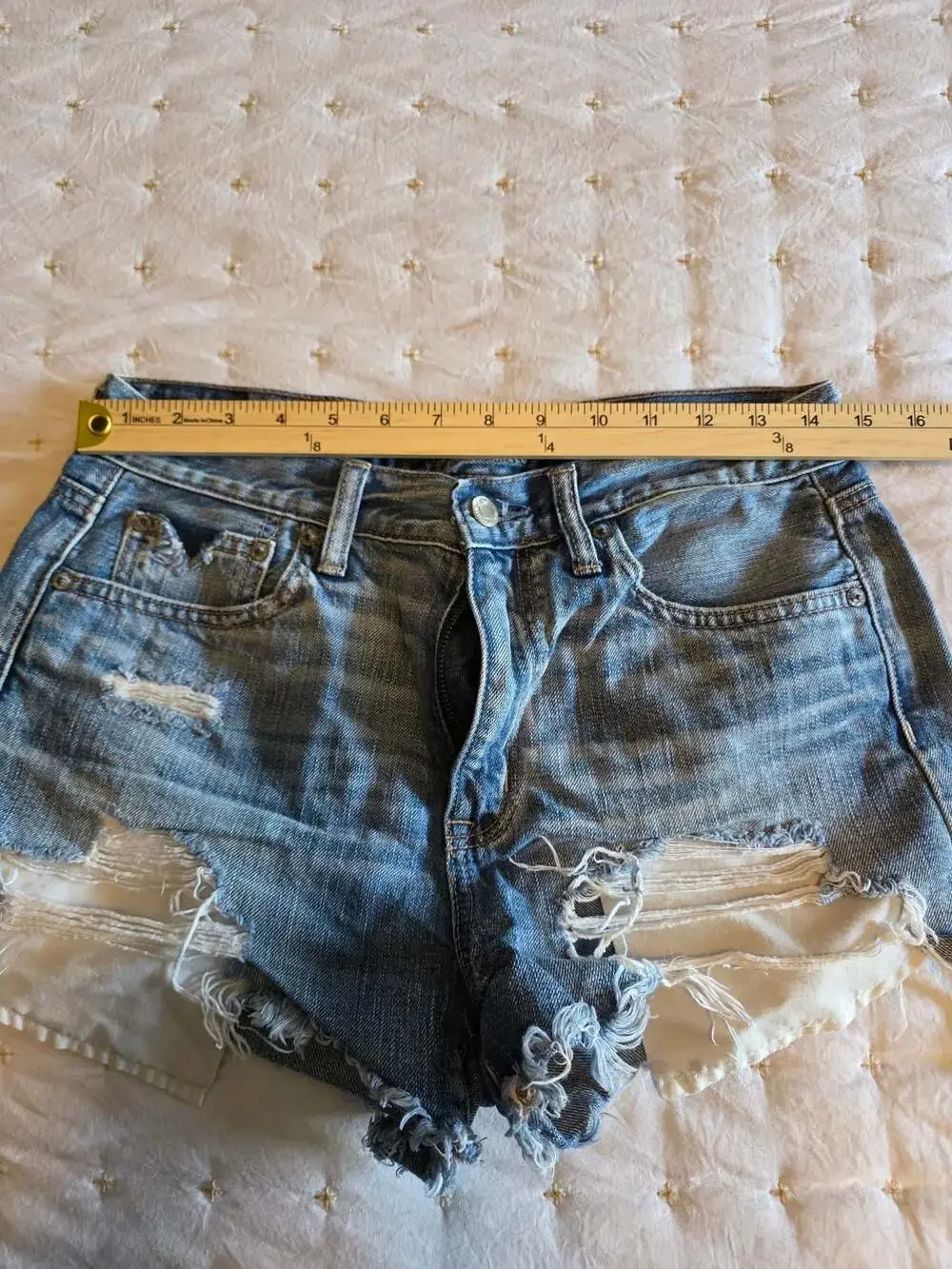 American Eagle Outfitters Vintage Hi-Rise Festival Cut Off Jean Shorts Size 8